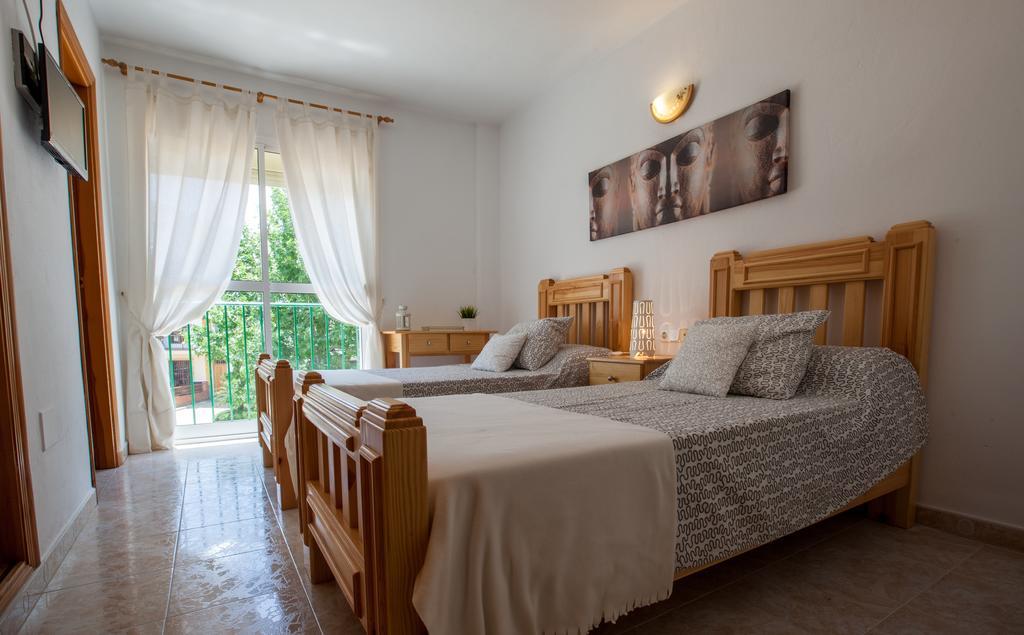 Hostal Sango Sierra De Las Nieves Alozaina エクステリア 写真